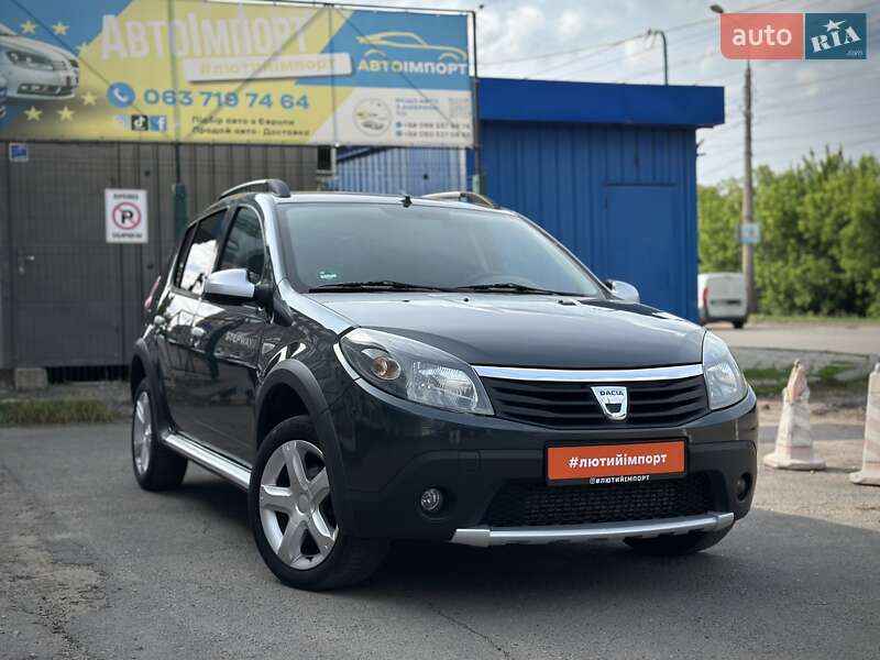 Dacia Sandero StepWay 2012