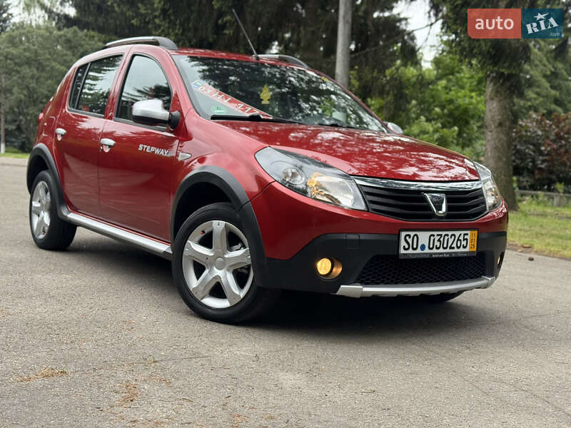 Dacia Sandero StepWay 2012