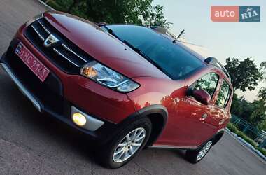 Позашляховик / Кросовер Dacia Sandero StepWay 2013 в Черкасах