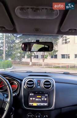 Внедорожник / Кроссовер Dacia Sandero StepWay 2013 в 
