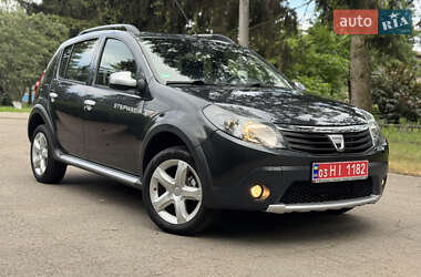 Внедорожник / Кроссовер Dacia Sandero StepWay 2011 в Умани