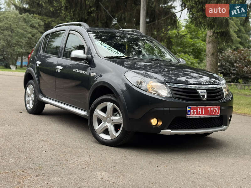 Dacia Sandero StepWay 2011