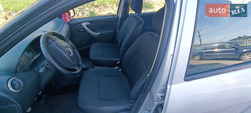 Внедорожник / Кроссовер Dacia Sandero StepWay 2011 в Ровно