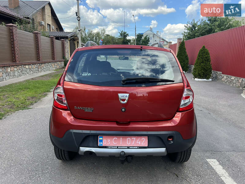 Внедорожник / Кроссовер Dacia Sandero StepWay 2010 в Кременчуге
