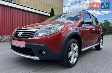 Внедорожник / Кроссовер Dacia Sandero StepWay 2010 в 