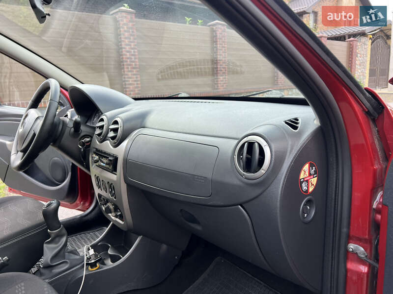 Внедорожник / Кроссовер Dacia Sandero StepWay 2010 в Кременчуге