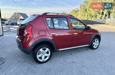 Внедорожник / Кроссовер Dacia Sandero StepWay 2009 в 
