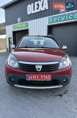 Внедорожник / Кроссовер Dacia Sandero StepWay 2009 в 