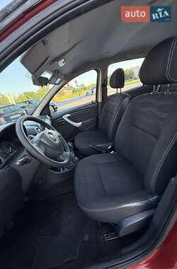 Внедорожник / Кроссовер Dacia Sandero StepWay 2009 в 