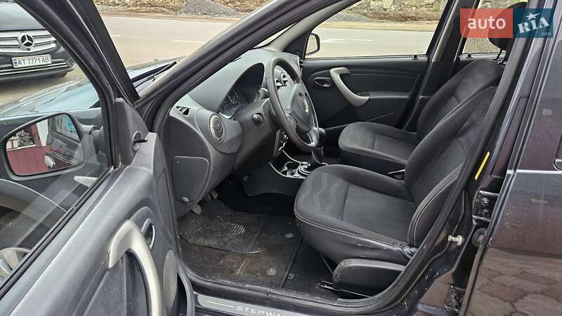 Внедорожник / Кроссовер Dacia Sandero StepWay 2011 в Калуше