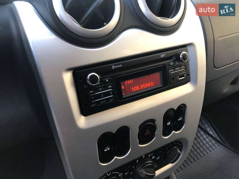 Внедорожник / Кроссовер Dacia Sandero StepWay 2012 в Стрые фото 44 Внедорожник / Кроссовер Dacia Sandero StepWay 2012 в Стрые