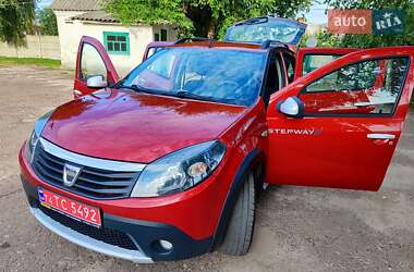 Позашляховик / Кросовер Dacia Sandero StepWay 2011 в Глухові