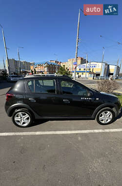 Позашляховик / Кросовер Dacia Sandero StepWay 2016 в Вінниці