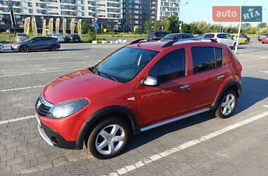 Внедорожник / Кроссовер Dacia Sandero StepWay 2011 в Львове