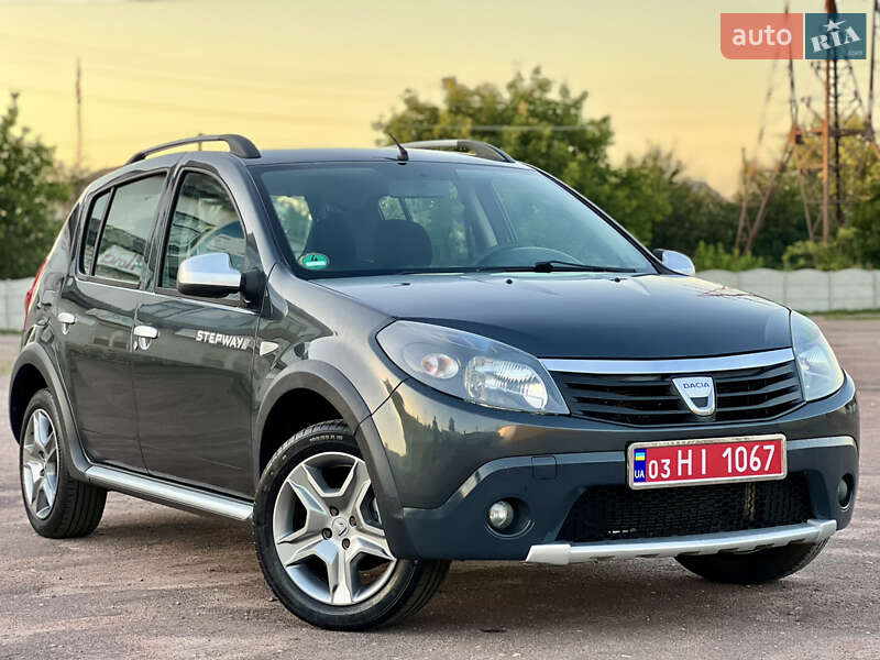 Внедорожник / Кроссовер Dacia Sandero StepWay 2011 в 