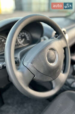 Внедорожник / Кроссовер Dacia Sandero StepWay 2011 в 