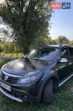 Внедорожник / Кроссовер Dacia Sandero StepWay 2009 в 