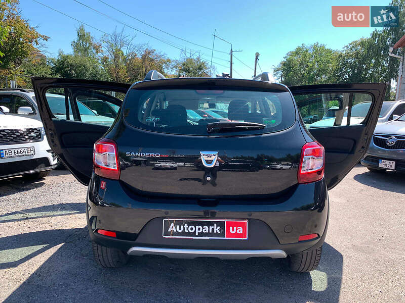 Внедорожник / Кроссовер Dacia Sandero StepWay 2015 в Виннице