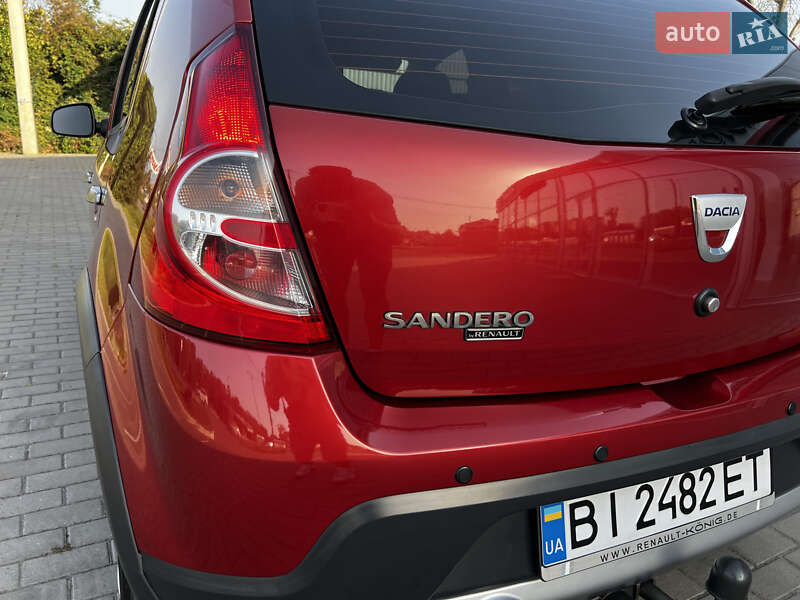 Внедорожник / Кроссовер Dacia Sandero StepWay 2009 в Полтаве