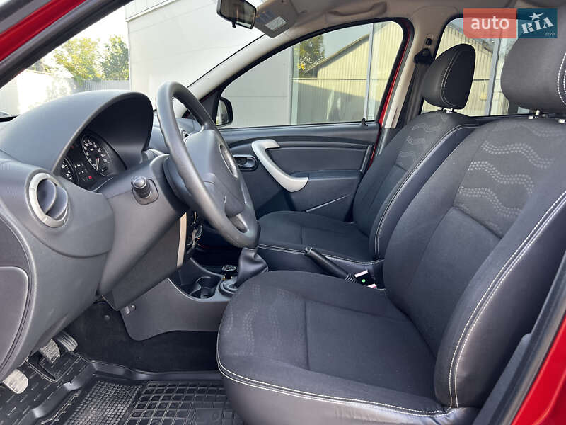 Внедорожник / Кроссовер Dacia Sandero StepWay 2009 в Полтаве