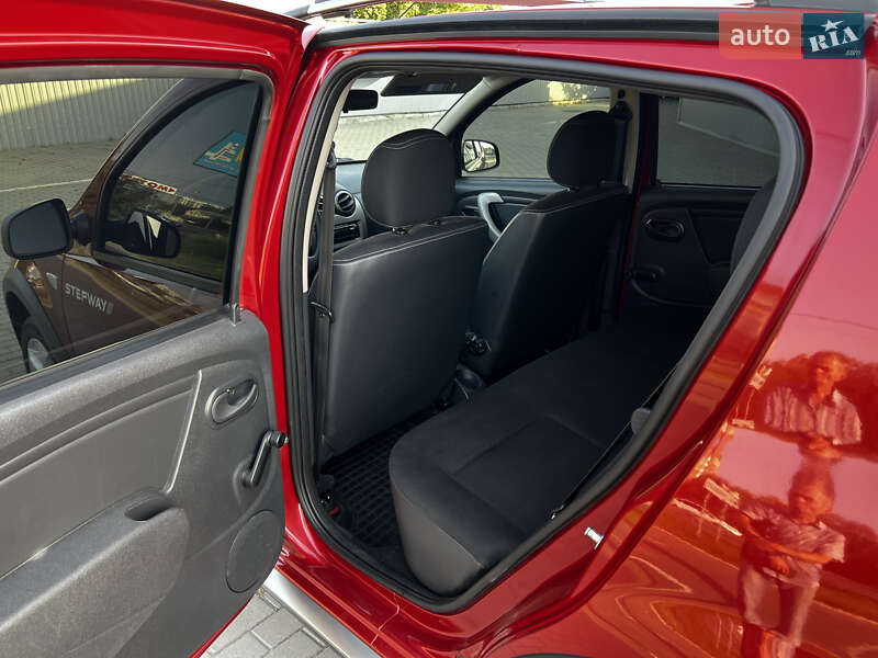 Внедорожник / Кроссовер Dacia Sandero StepWay 2009 в Полтаве