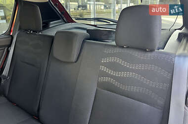 Позашляховик / Кросовер Dacia Sandero StepWay 2009 в  фото 18 Позашляховик / Кросовер Dacia Sandero StepWay 2009 в