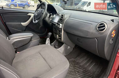 Позашляховик / Кросовер Dacia Sandero StepWay 2011 в 