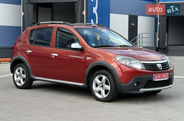 Позашляховик / Кросовер Dacia Sandero StepWay 2011 в Рівному