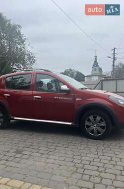 Внедорожник / Кроссовер Dacia Sandero StepWay 2012 в 