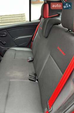Внедорожник / Кроссовер Dacia Sandero StepWay 2012 в 