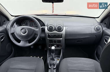 Внедорожник / Кроссовер Dacia Sandero StepWay 2010 в 