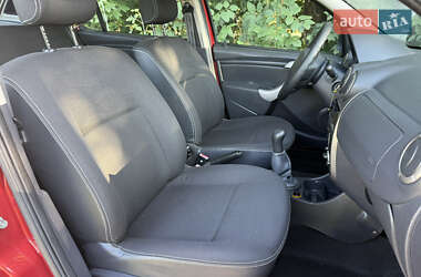 Внедорожник / Кроссовер Dacia Sandero StepWay 2011 в 