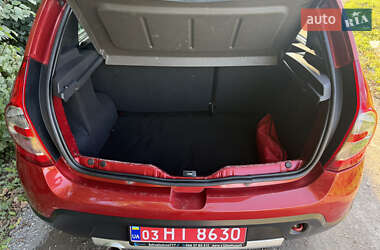 Внедорожник / Кроссовер Dacia Sandero StepWay 2011 в 