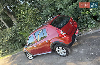 Внедорожник / Кроссовер Dacia Sandero StepWay 2011 в 