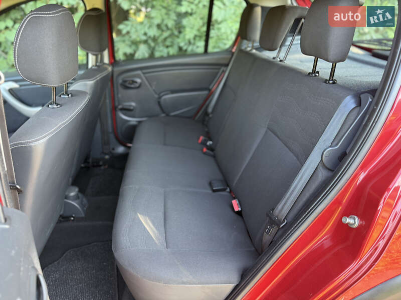 Внедорожник / Кроссовер Dacia Sandero StepWay 2011 в Ровно