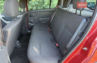 Внедорожник / Кроссовер Dacia Sandero StepWay 2011 в 