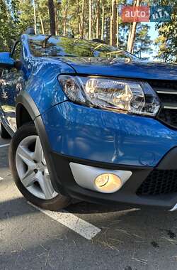 Внедорожник / Кроссовер Dacia Sandero StepWay 2016 в 