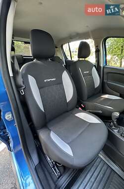 Внедорожник / Кроссовер Dacia Sandero StepWay 2016 в 