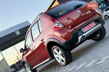 Внедорожник / Кроссовер Dacia Sandero StepWay 2011 в 