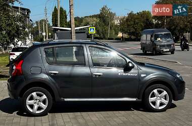 Внедорожник / Кроссовер Dacia Sandero StepWay 2010 в 