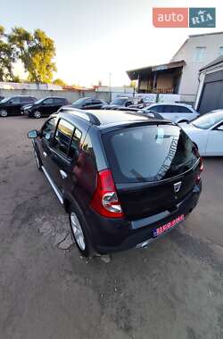 Внедорожник / Кроссовер Dacia Sandero StepWay 2009 в 