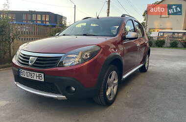 Внедорожник / Кроссовер Dacia Sandero StepWay 2010 в 