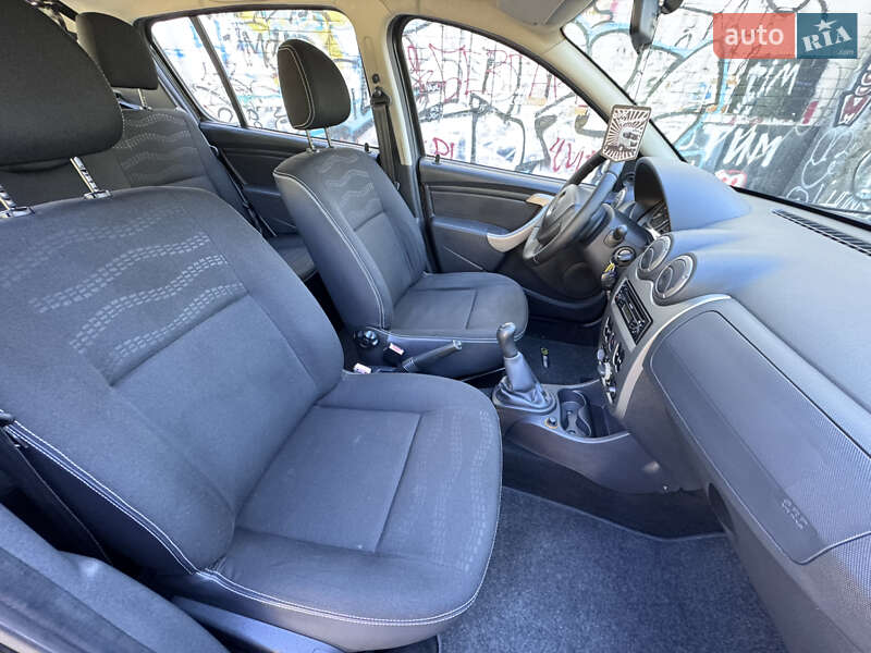 Внедорожник / Кроссовер Dacia Sandero StepWay 2010 в Полтаве