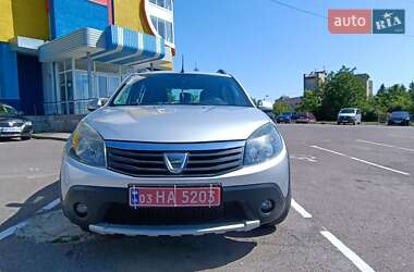 Внедорожник / Кроссовер Dacia Sandero StepWay 2011 в Ровно