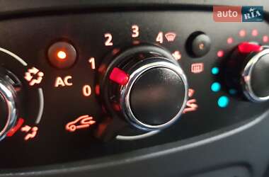 Внедорожник / Кроссовер Dacia Sandero StepWay 2014 в 