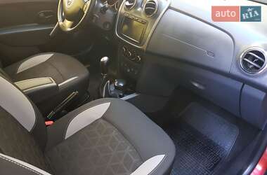 Внедорожник / Кроссовер Dacia Sandero StepWay 2014 в 