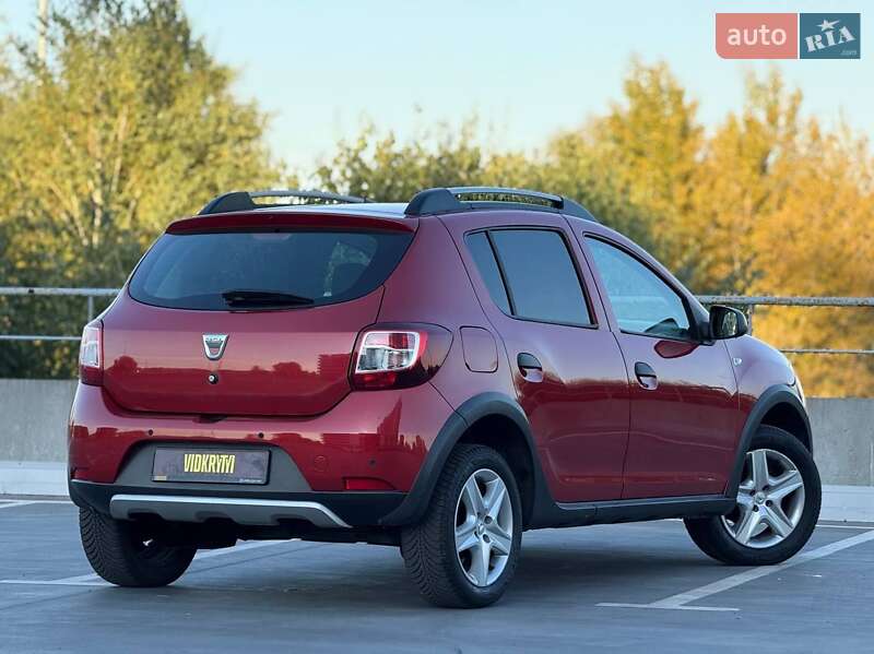Позашляховик / Кросовер Dacia Sandero StepWay 2014 в Києві