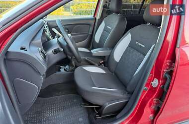 Внедорожник / Кроссовер Dacia Sandero StepWay 2014 в 