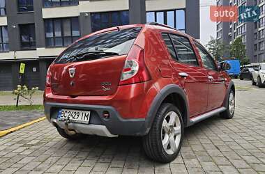 Позашляховик / Кросовер Dacia Sandero StepWay 2010 в  фото 5 Позашляховик / Кросовер Dacia Sandero StepWay 2010 в