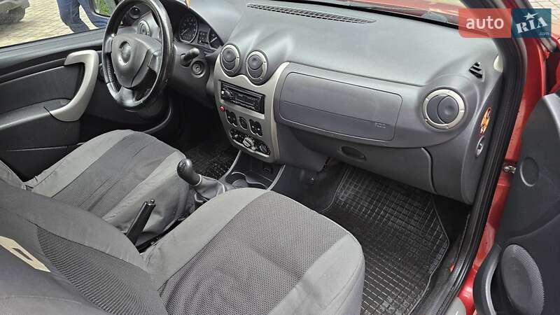 Внедорожник / Кроссовер Dacia Sandero StepWay 2010 в Ивано-Франковске